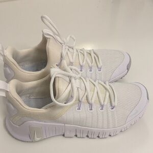 Nike freecon Metcom White Sneakers